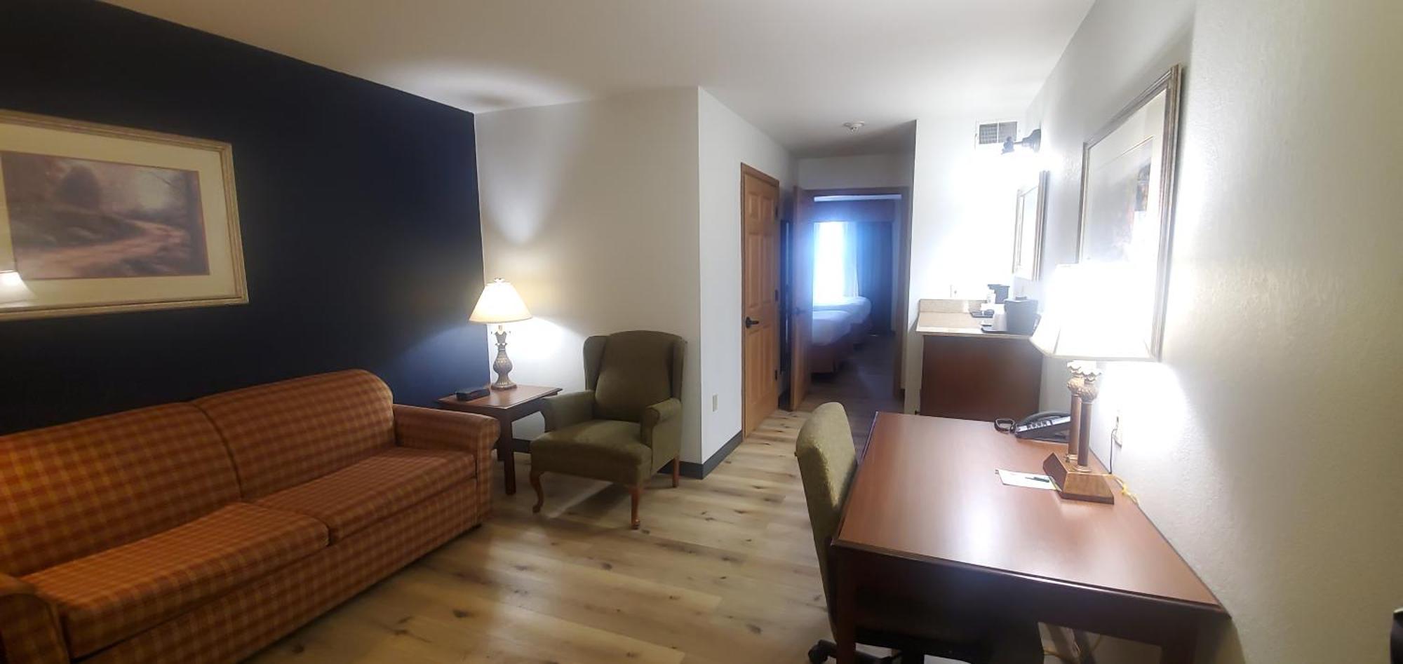 Wingate By Wyndham Youngstown - Austintown Room photo